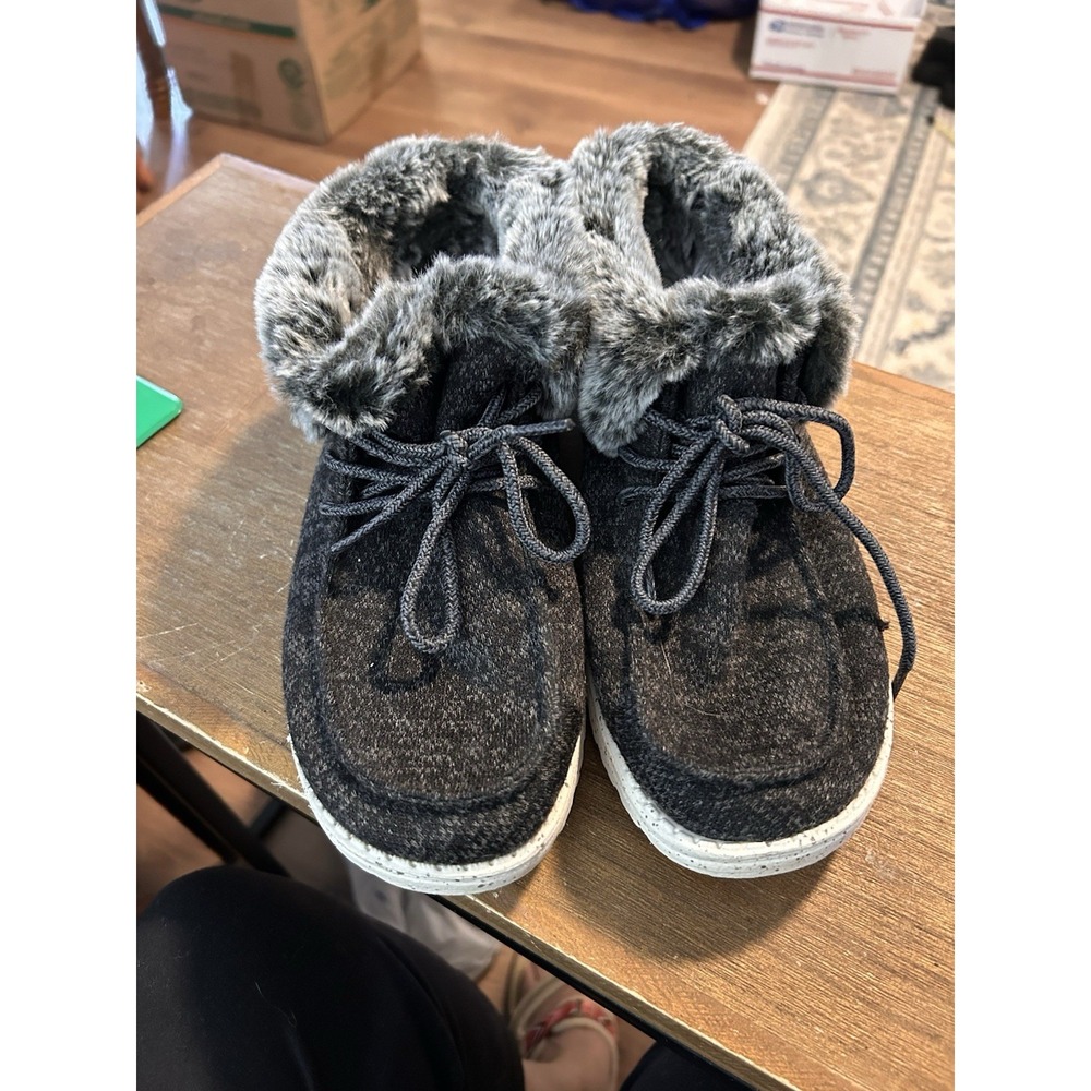 hey dude shoes womens 7 Gray And Black Wendy‎ Fold Womens Casual
